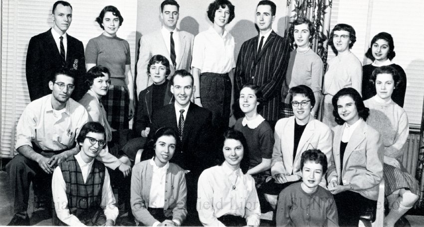 The Ontarian - 022  Class of 1959, DeCastro - DeLorenzo