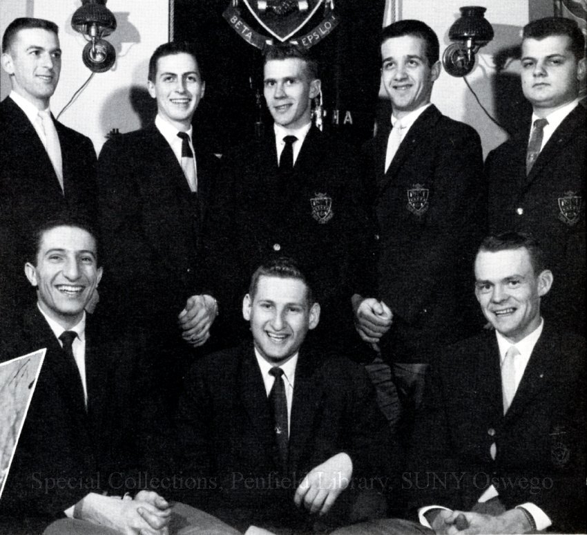 The Ontarian - 022  Class of 1959, DeCastro - DeLorenzo