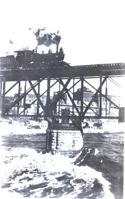Oswego railroad bridge