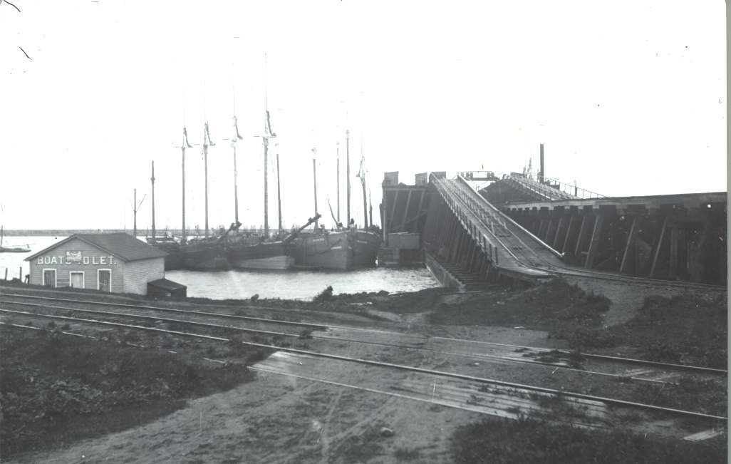 D. L. & W. Coal Dock.  (trestl
