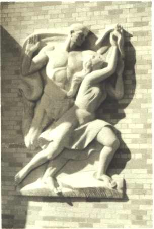 Lee Hall (statuary detail).