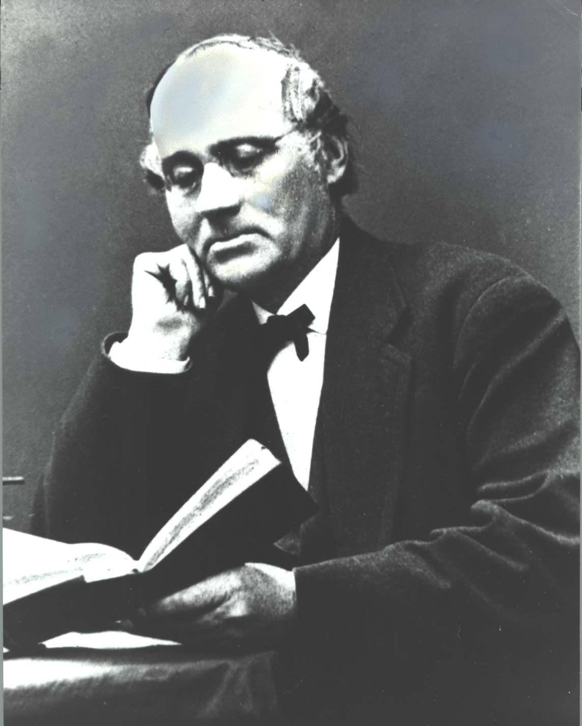 Dr. Hermann Krusi