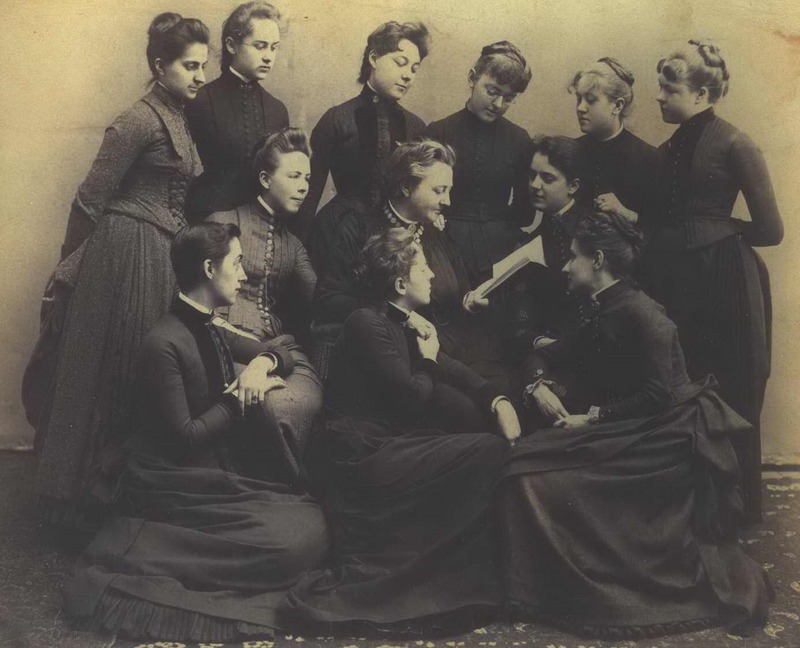 Dr. Mary V. Lee with students