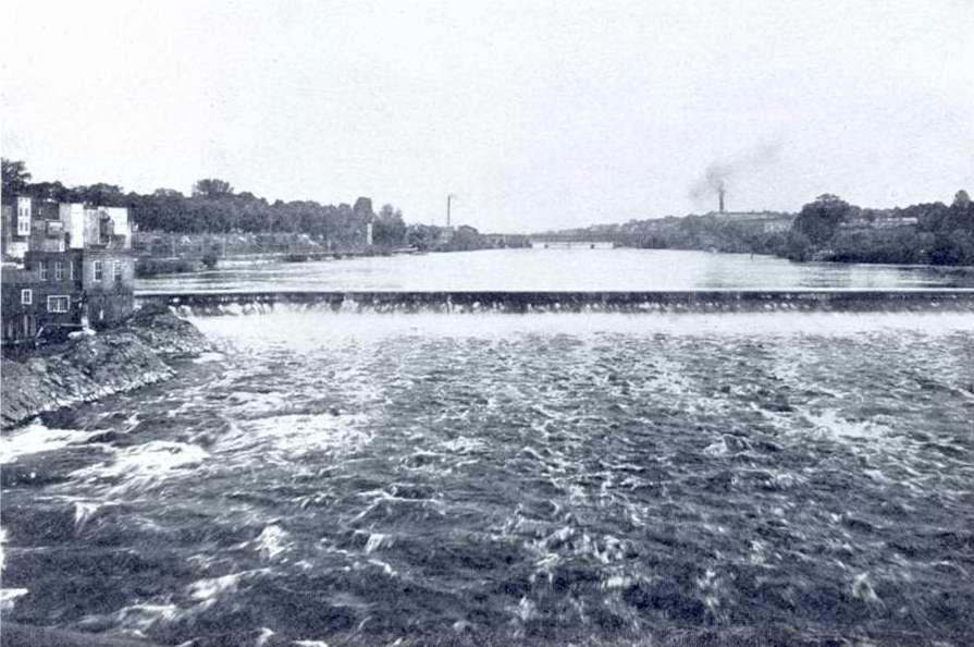 Oswego River from the lower bridge