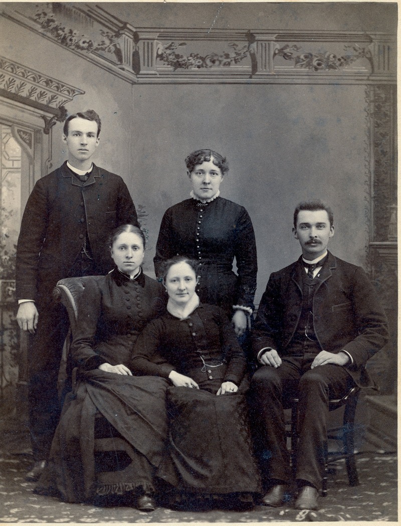 Family group.  Unidentified.  3 women and 2 men.  Black & white formal portrait.