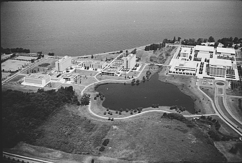 Aerial view of campus / Lake Ontario